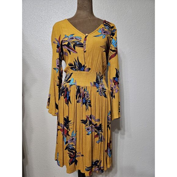 Kings Road Dresses & Skirts - Kings Road Women's Mustard Floral Dress – Flowy & Flirty, Size Medium